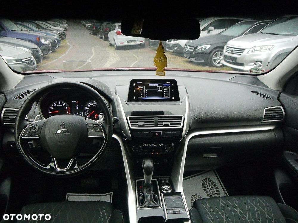 Mitsubishi Eclipse Cross 1.5 T Intense - 17