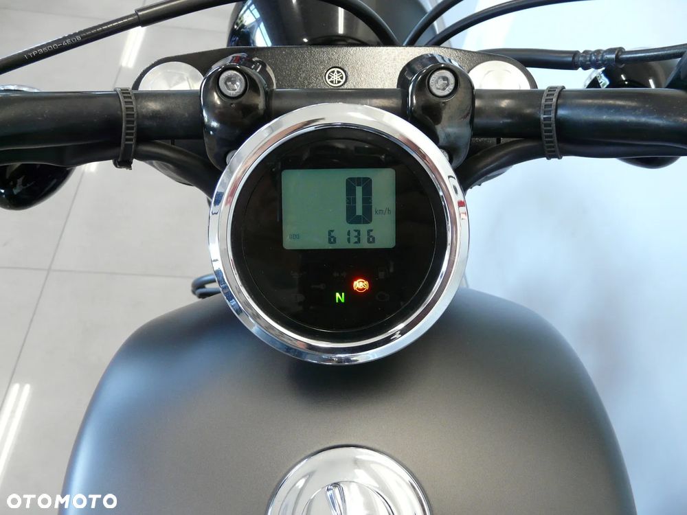 Yamaha XVS - 13