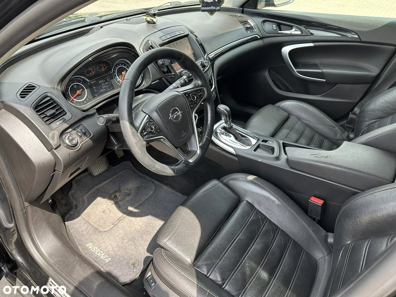 Opel Insignia - 12