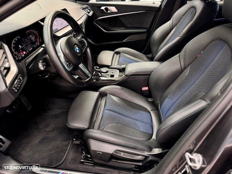 BMW 118 d Pack Desportivo M - 56