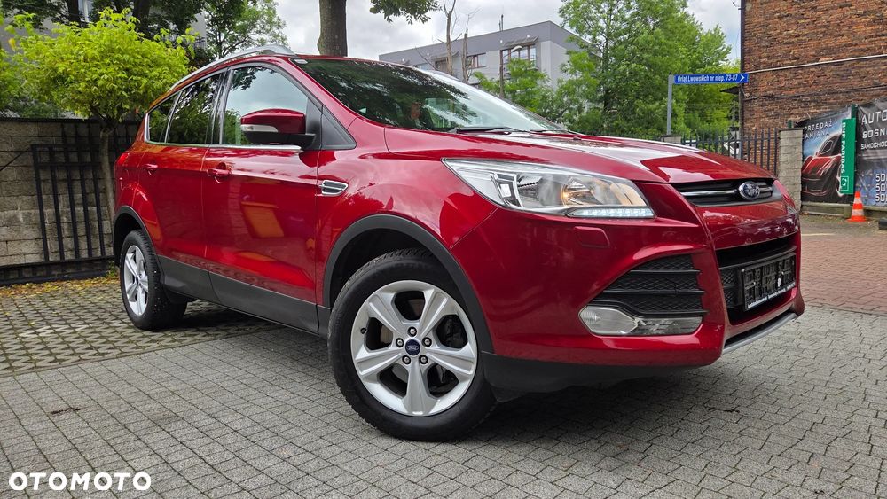 Ford Kuga 2.0 TDCi 2x4 Titanium - 2