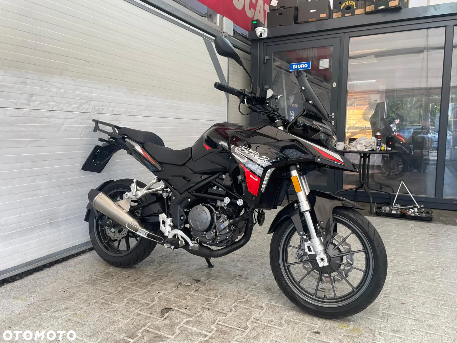 Benelli TRK 251 - 7
