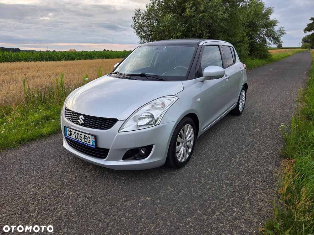 Suzuki Swift - 1