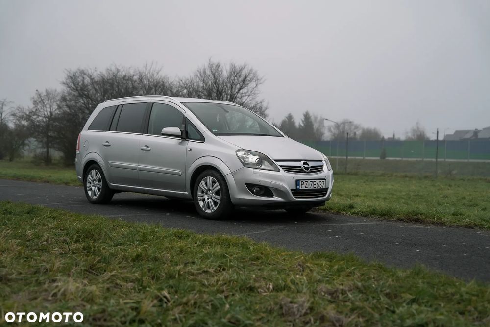 Opel Zafira 1.8 Cosmo - 7