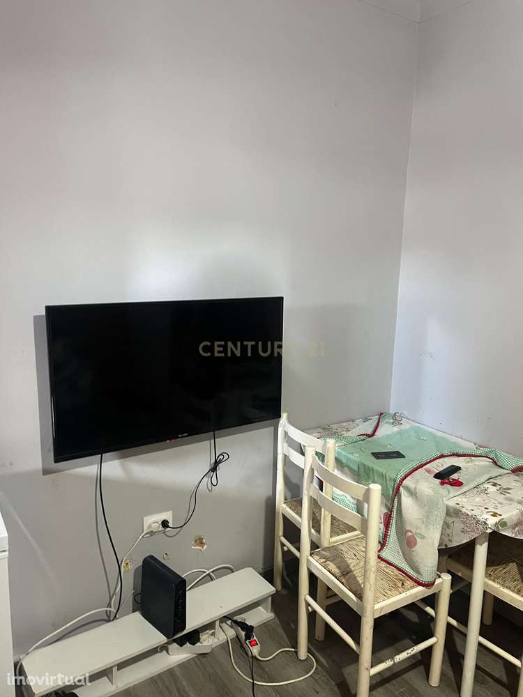 T1 em Almada - Oportunidade Única a 135.000€ - Grande imagem: 4/13