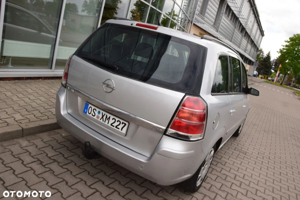 Opel Zafira 1.8 Easytronic Cosmo - 10