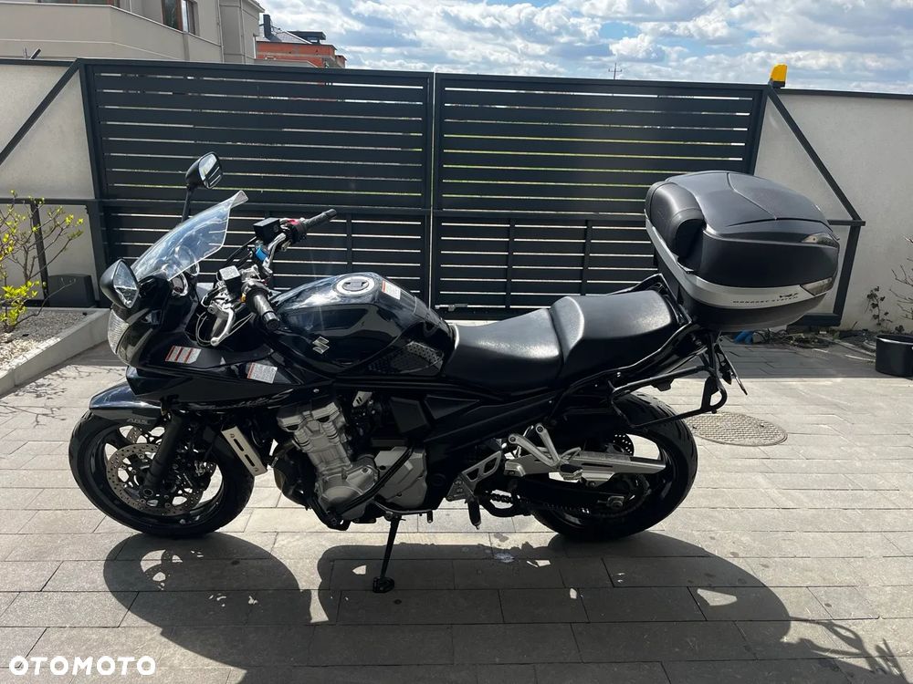 Suzuki Bandit - 10