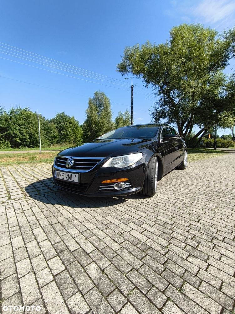 Volkswagen Passat CC - 2