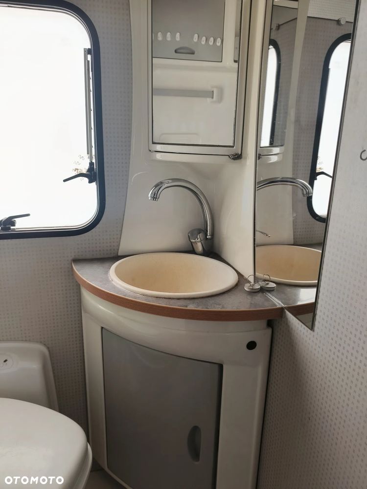 Ford Transit kamper Chausson Flash 03 - 23