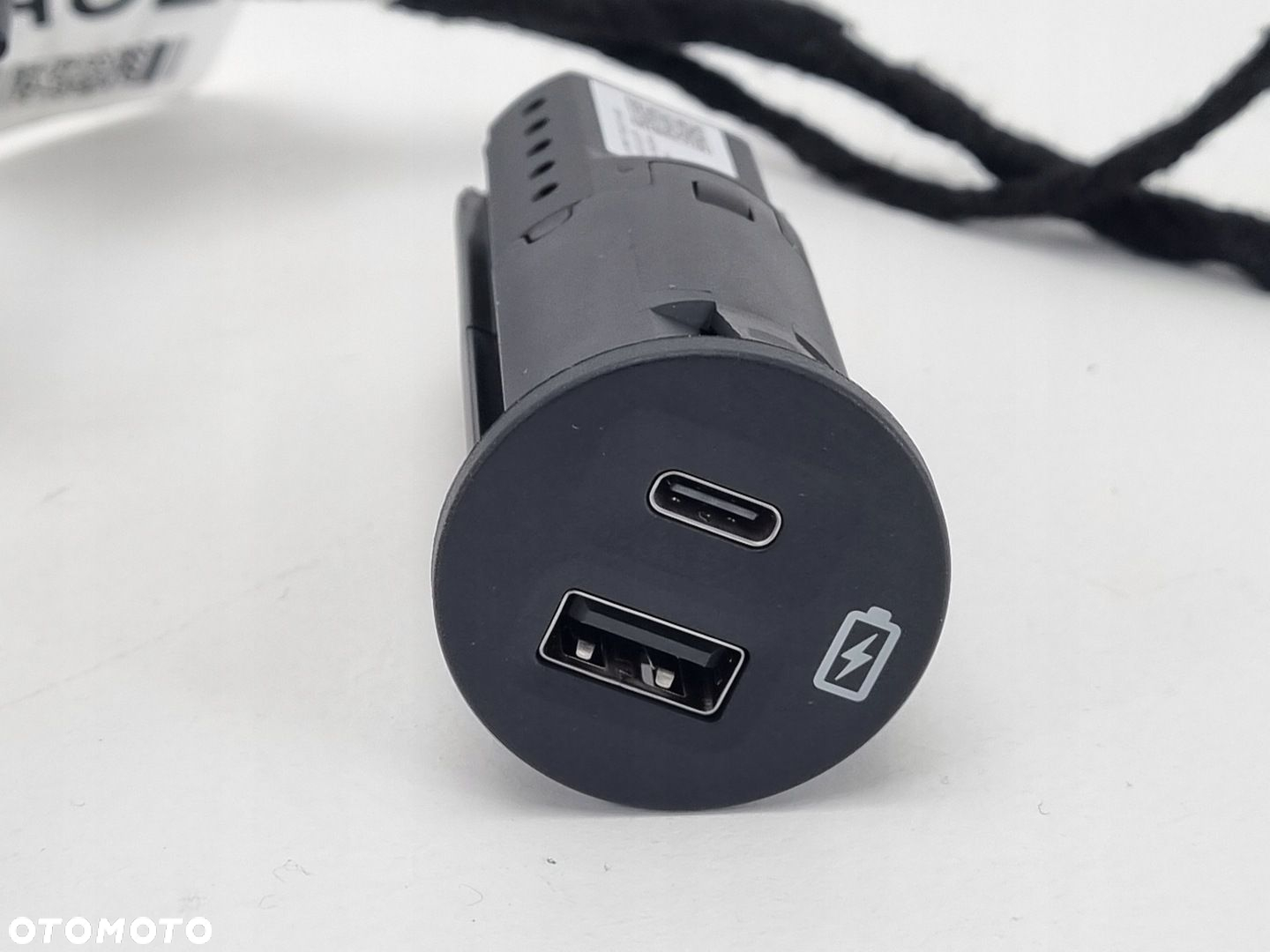 FORD RANGER 6 VI GNIAZDO PORT USB HUB 22- N1WT-19J211-AB - 3
