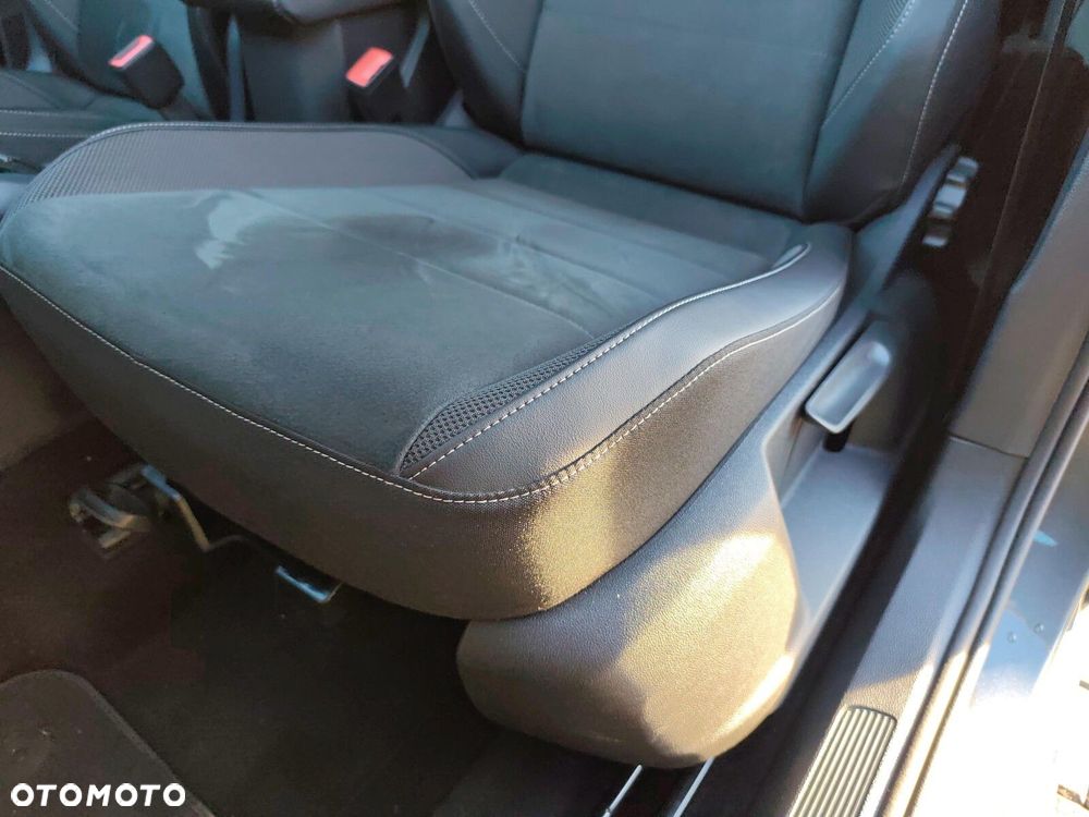 Volkswagen T-Roc 1.5 TSI Style DSG - 12