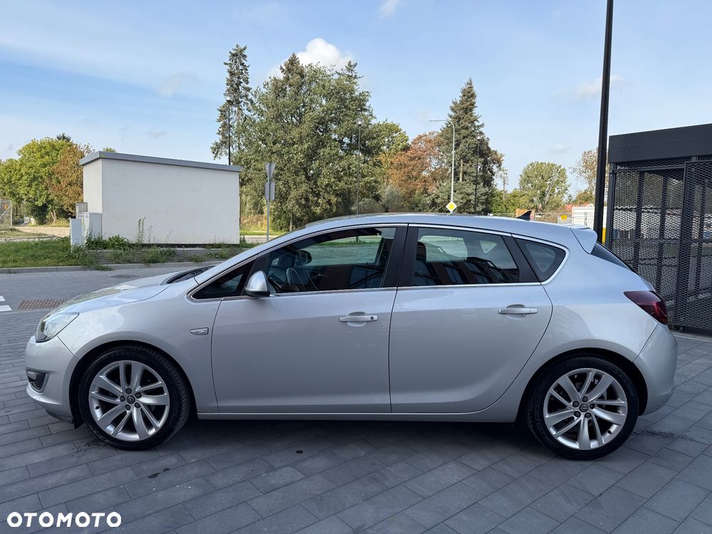 Opel Astra - 18