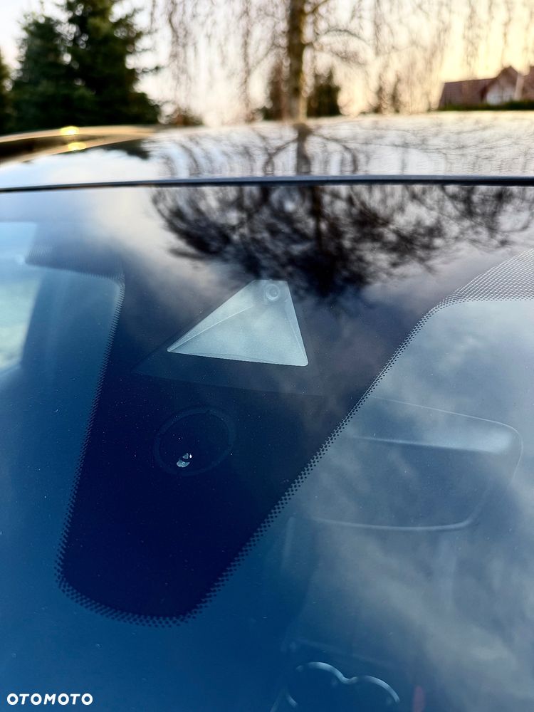 DS Automobiles DS 7 Crossback 1.5 BlueHDi Bastille + - 39