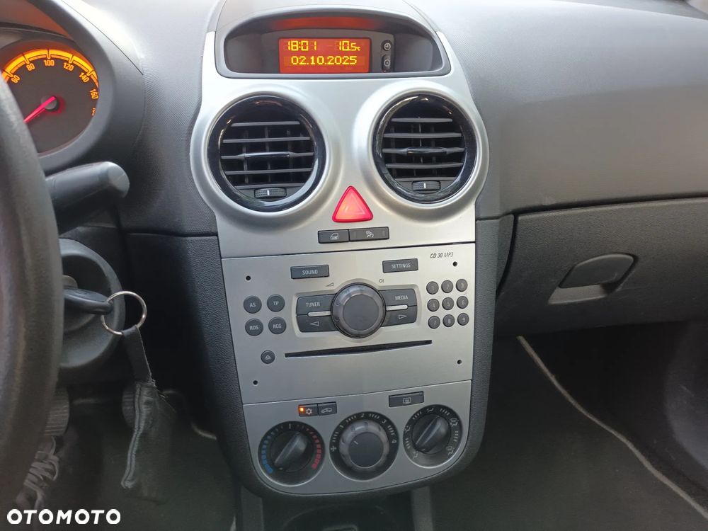 Opel Corsa 1.2 16V Color Edition - 11