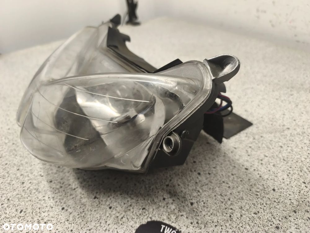 Lampa przód, reflektor Yamaha Aerox - 2