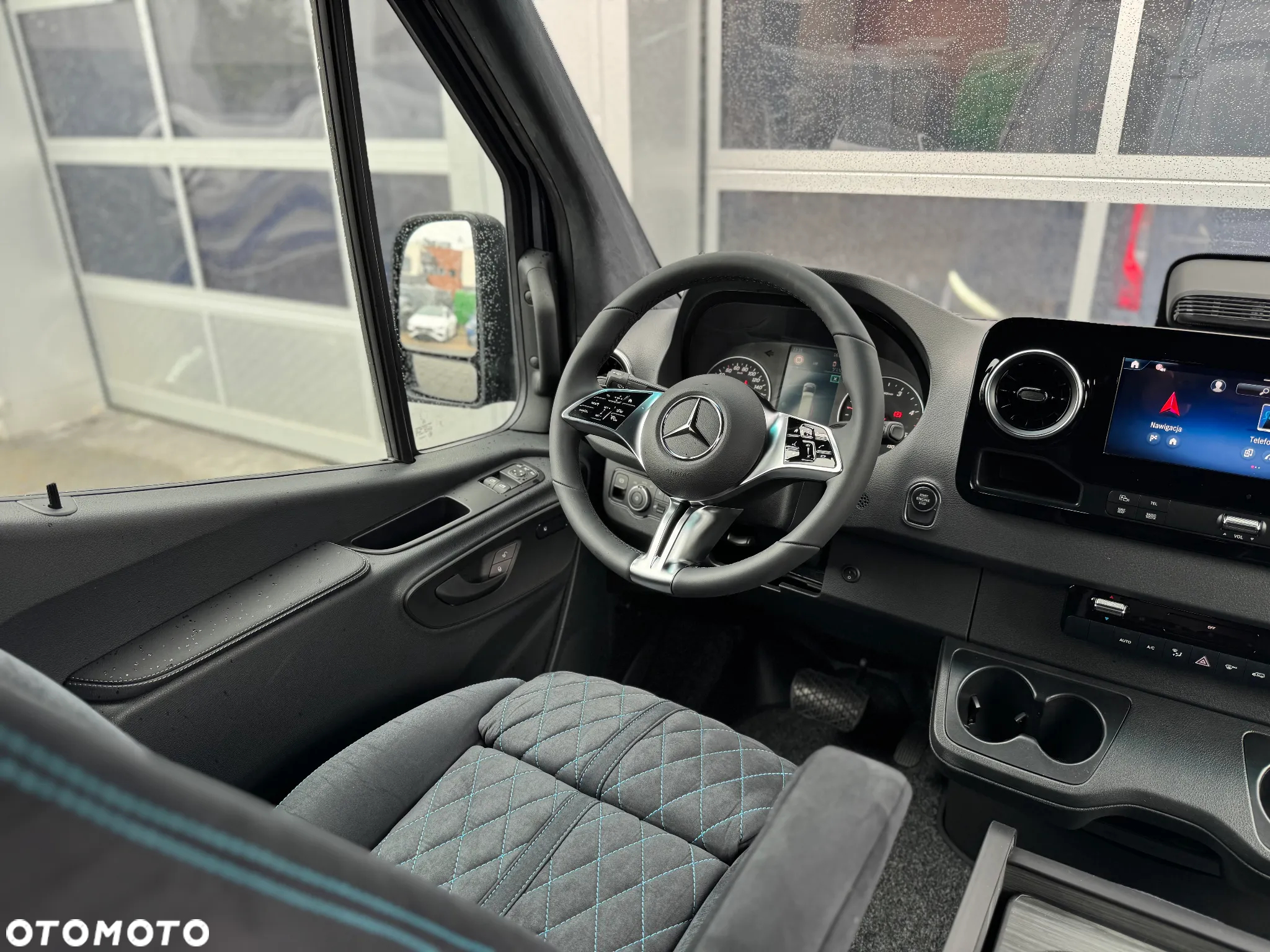 Mercedes-Benz Sprinter - 10