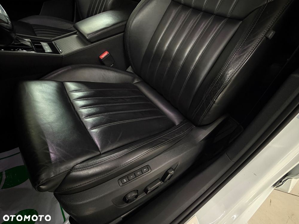 Skoda Superb 1.6 TDI DSG Active - 11