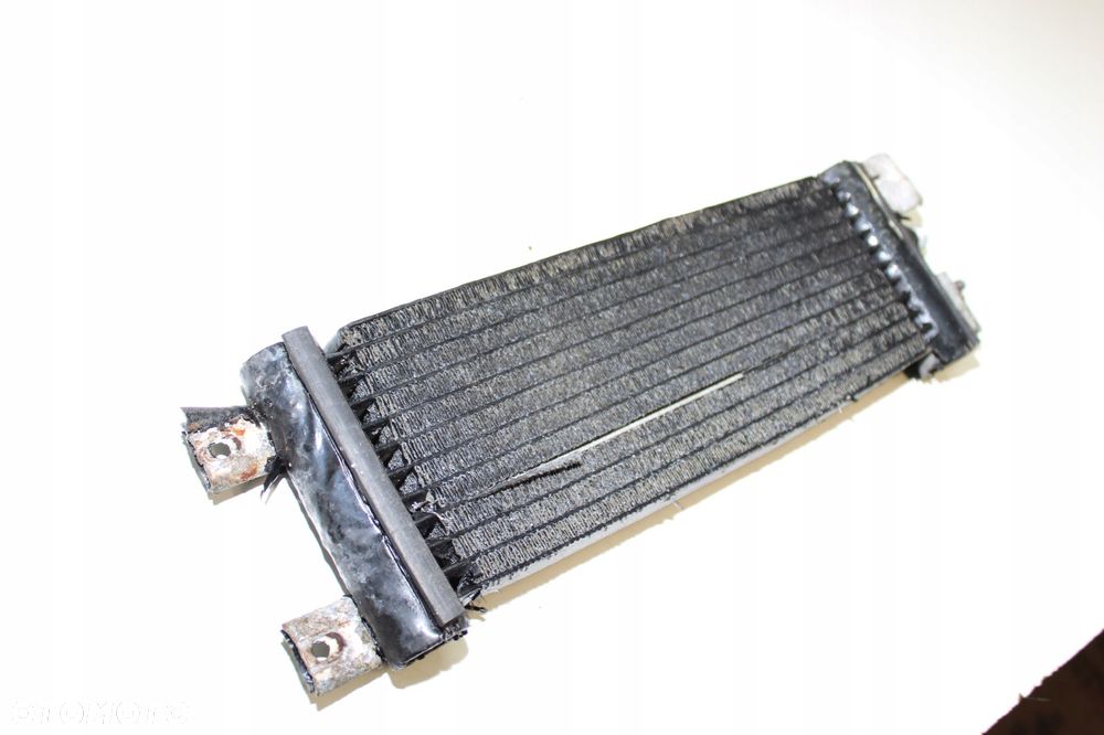 CHRYSLER VOYAGER 3 CHŁODNICA OLEJU 3.3 V6 - 3