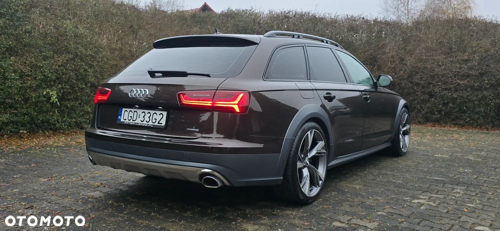 Audi A6 Allroad - 11