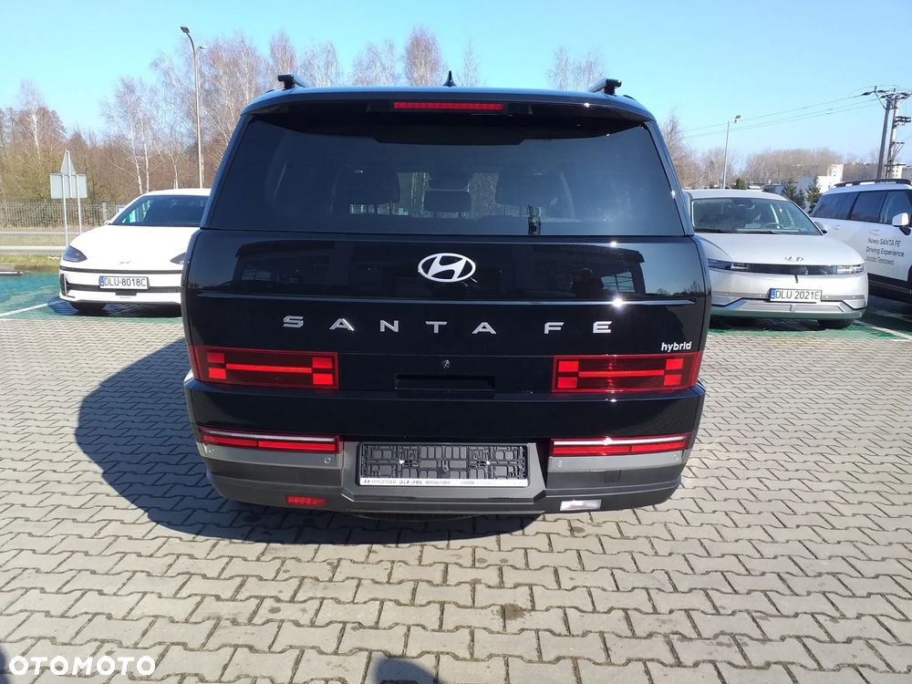 Hyundai Santa Fe 1.6 T-GDI HEV Executive 4WD - 4