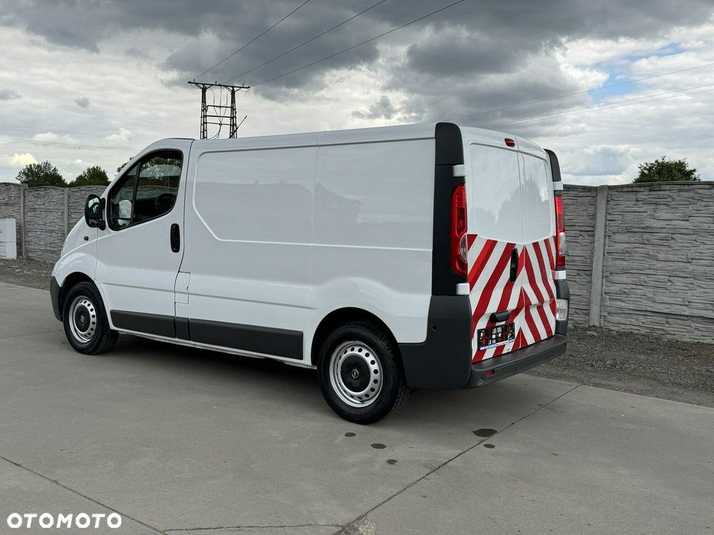 Opel Vivaro - 3