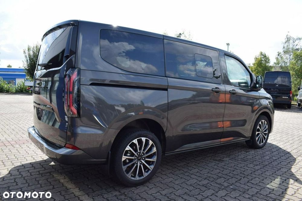 Ford Tourneo Custom 2026 photo 3