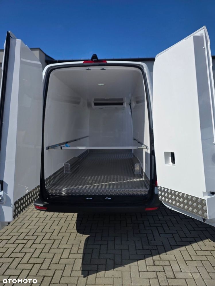 Mercedes-Benz Sprinter 317 CDI - 14