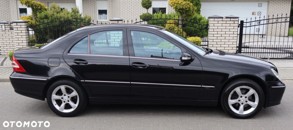 Mercedes-Benz Klasa C 200 Kompressor Avantgarde - 7