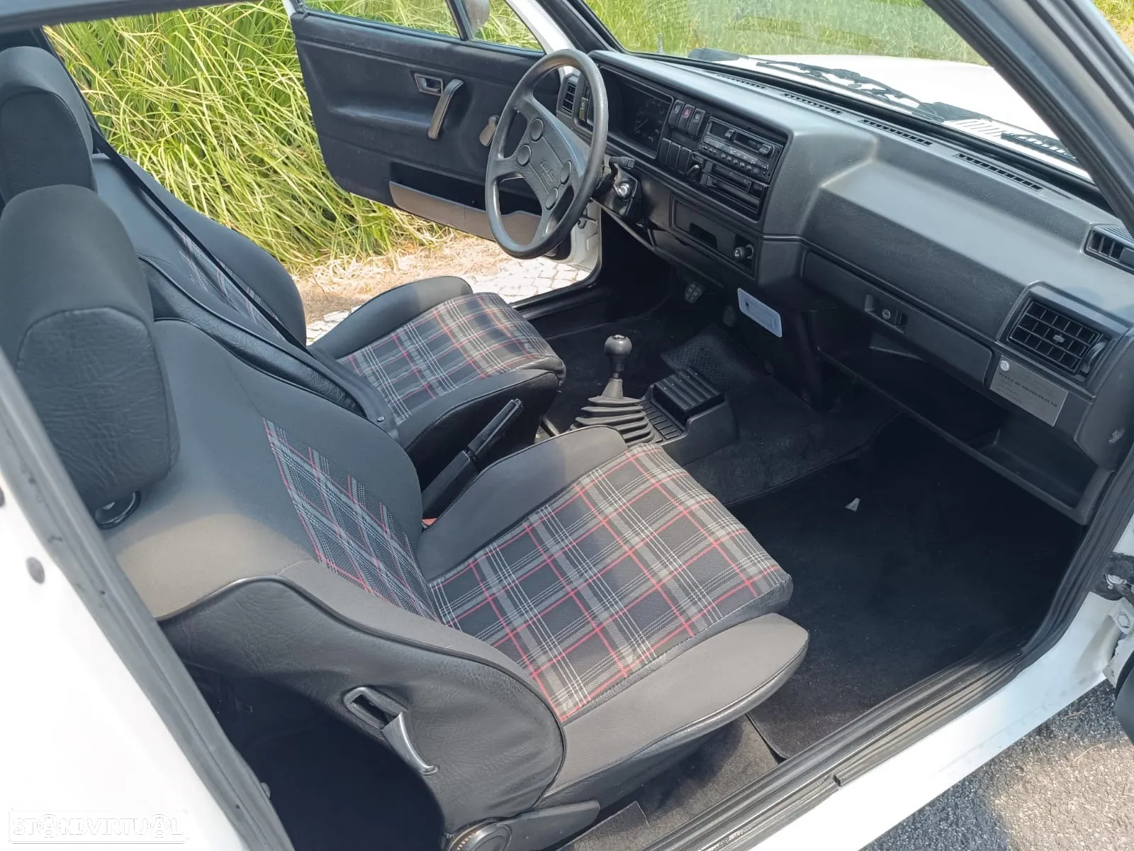 VW Golf 1.6 GTD - 6