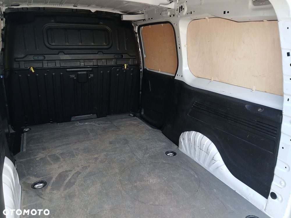 Toyota PROACE CITY - 15