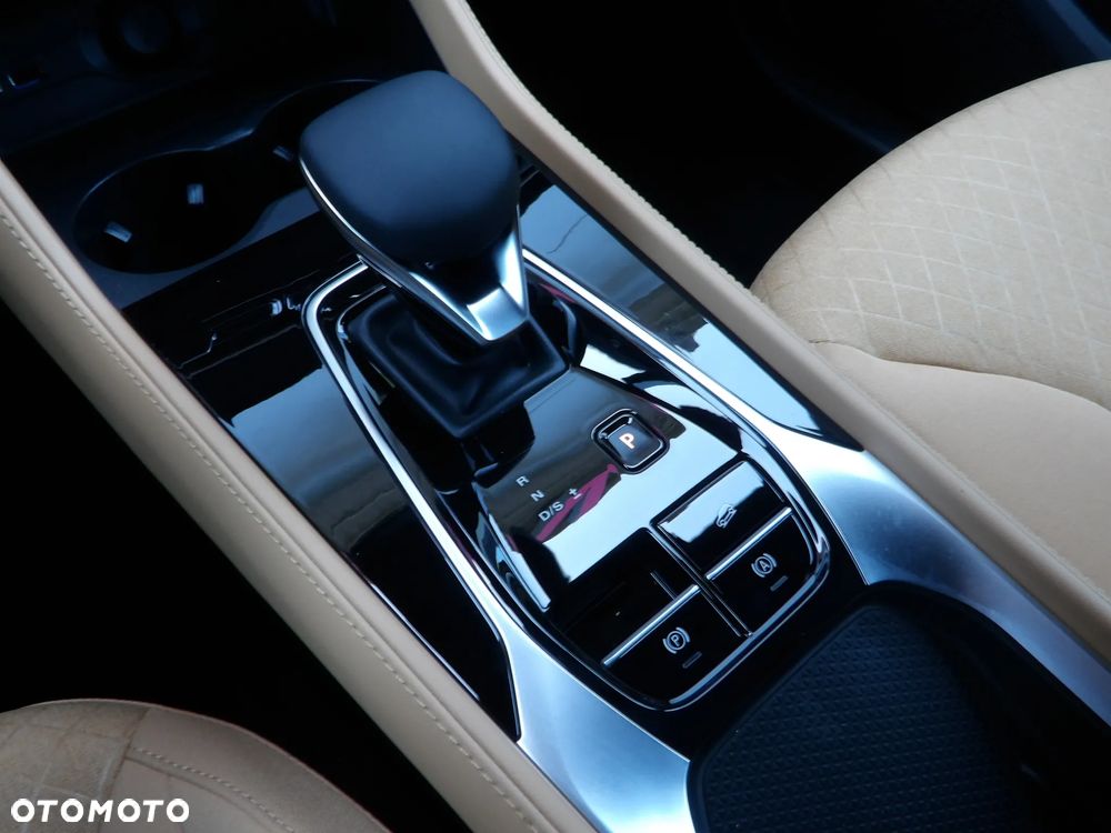 MG HS 1.5 T-GDI Excite DCT - 20