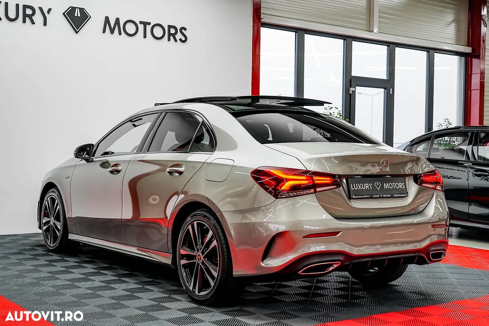 Mercedes-Benz A 250 e 8G-DCT Advanced AMG Line - 9