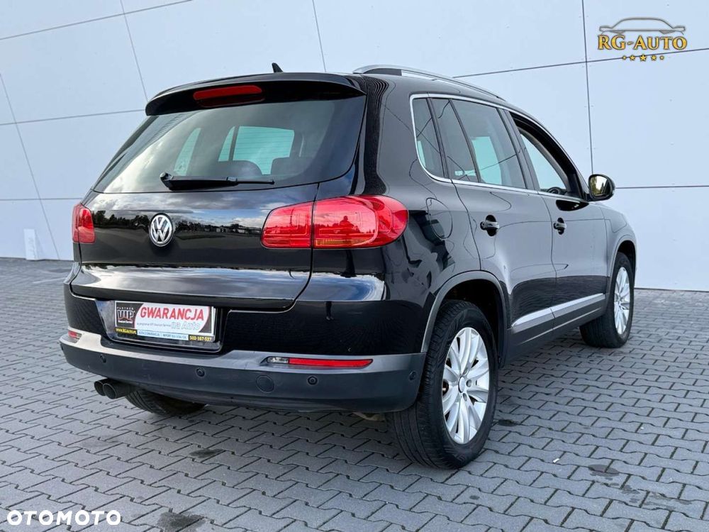 Volkswagen Tiguan - 11