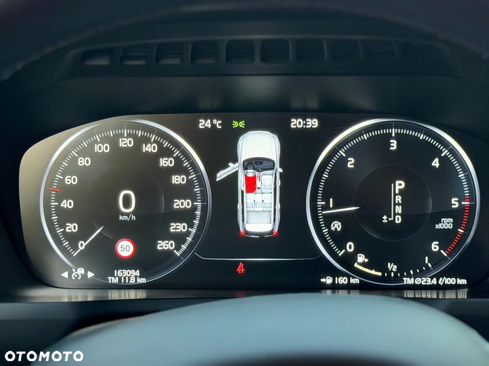 Volvo XC 90 D5 AWD Inscription - 6