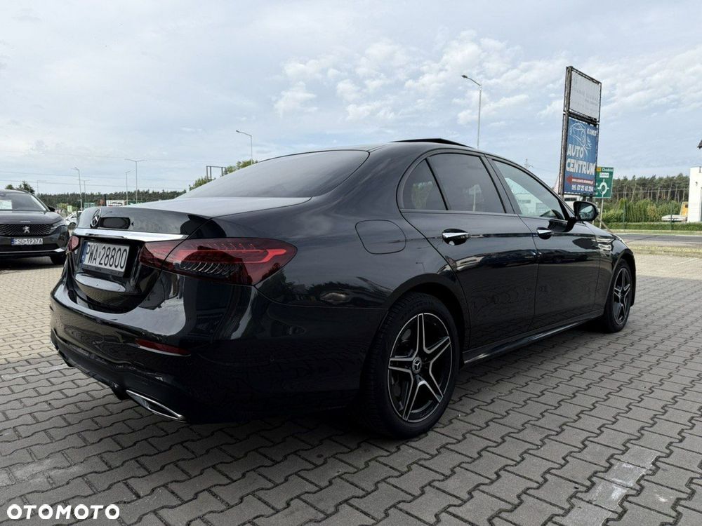 Mercedes-Benz Klasa E 400 d 4Matic 9G-TRONIC AMG Line - 9