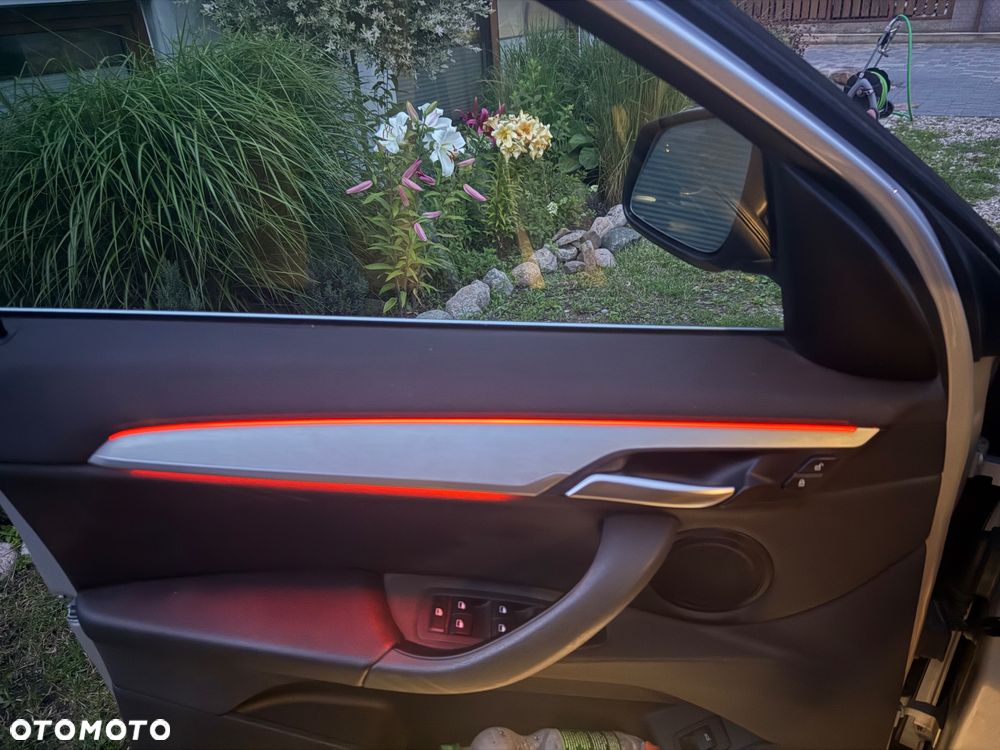 BMW X1 xDrive25i GPF Advantage - 38