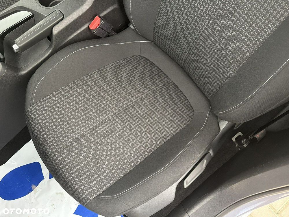 Peugeot 308 - 18