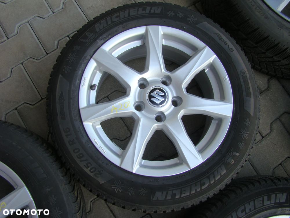 a200 5x114,3 Suzuki Sx4 S-Cross Fiat Sedici 7Jx16 Opony Zima 205/60 R16 - 5