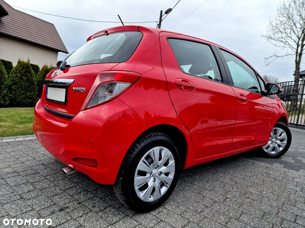 Toyota Yaris 1.4 D-4D Luna EU5 - 7