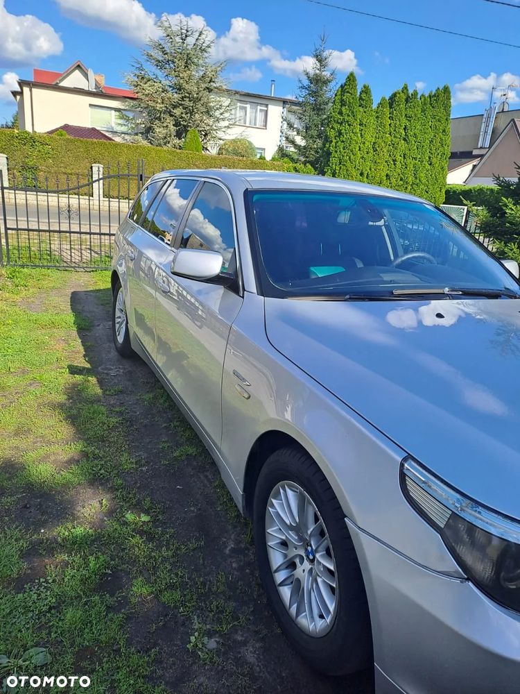 BMW Seria 5 525d - 6