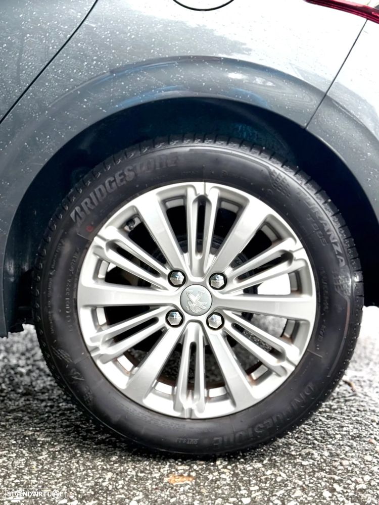 Peugeot 208 1.2 PureTech Style - 14