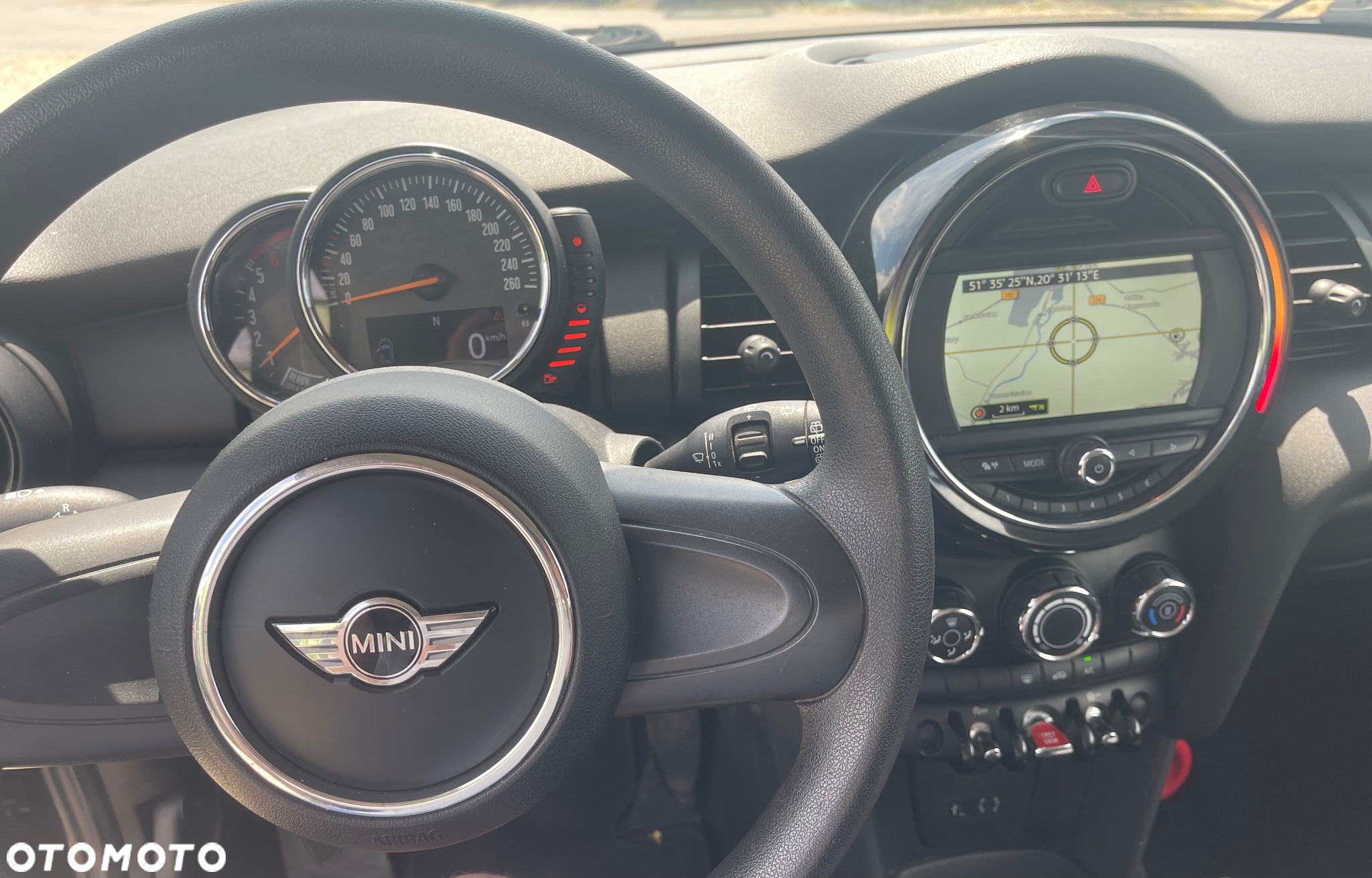 MINI ONE D - 6