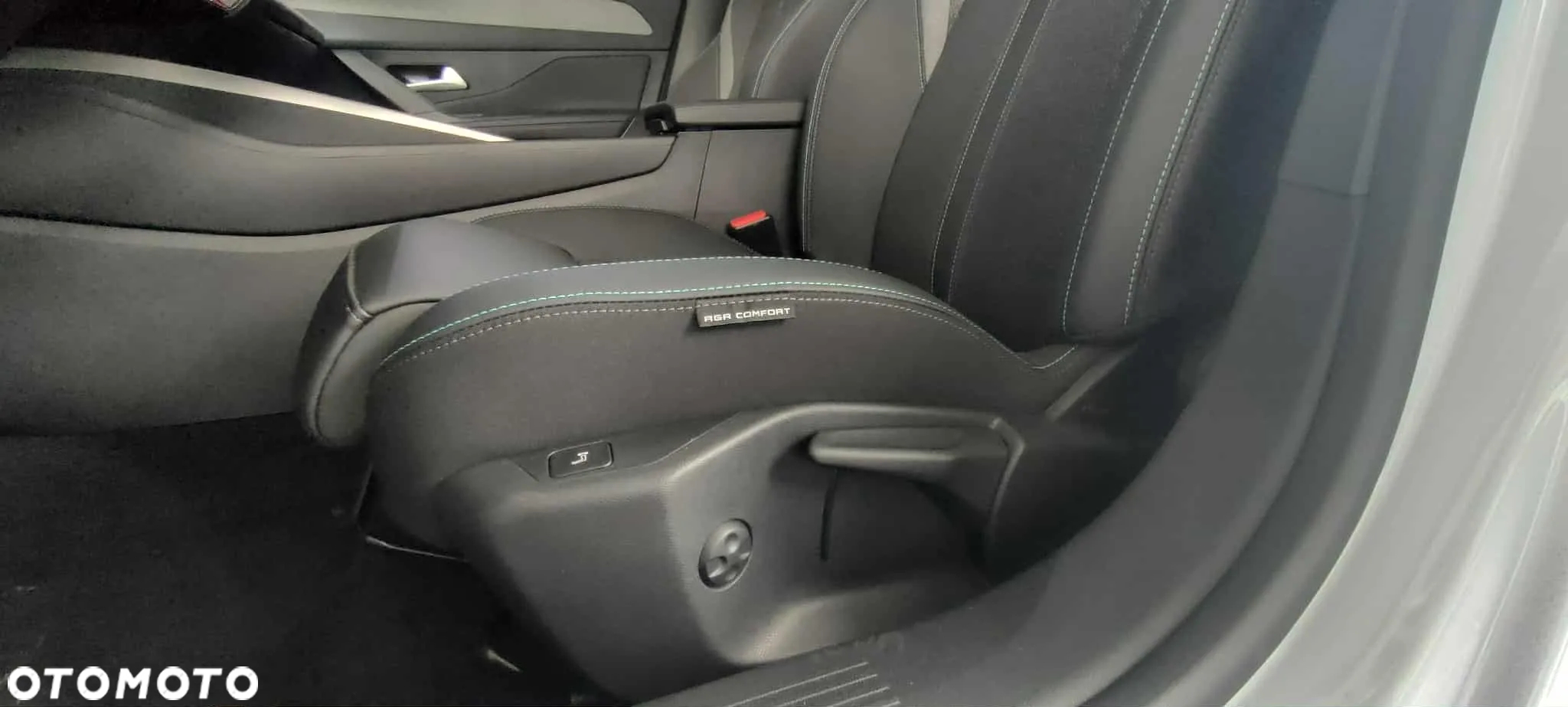 Peugeot 308 1.2 mHEV Allure S&S e-DCS6 - 5