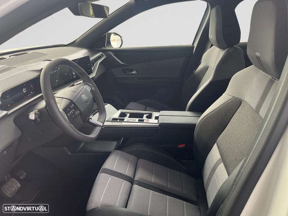 Opel Grandland 1.2 Hybrid GS eDCT - 10