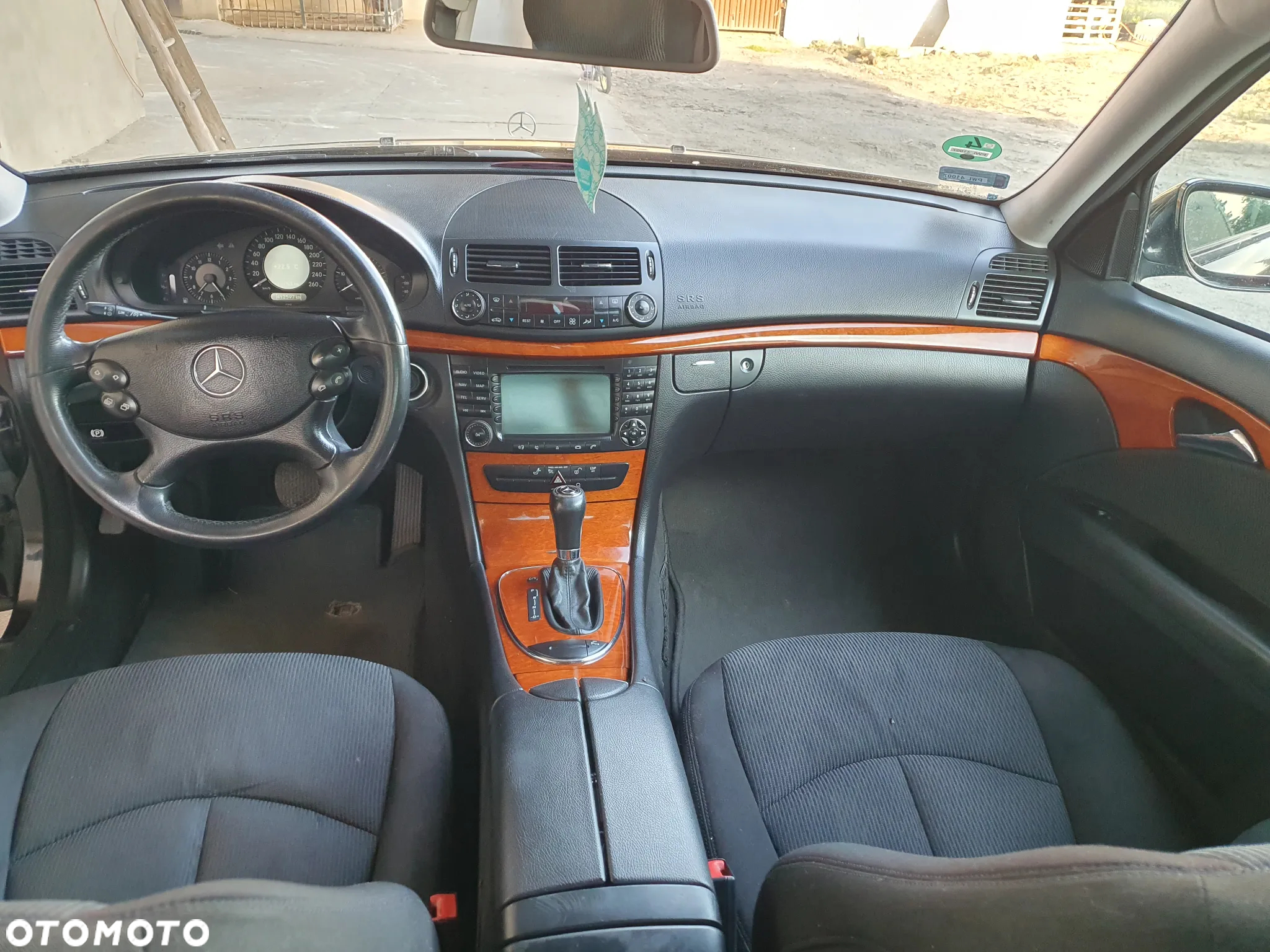 Mercedes-Benz Klasa E 320 CDI Avantgarde - 4