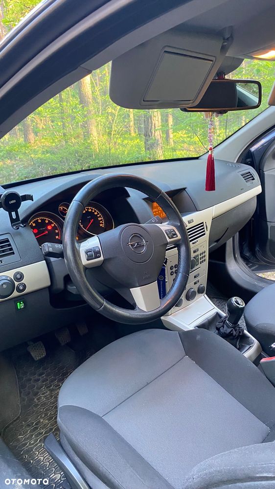 Opel Astra 1.6 - 7