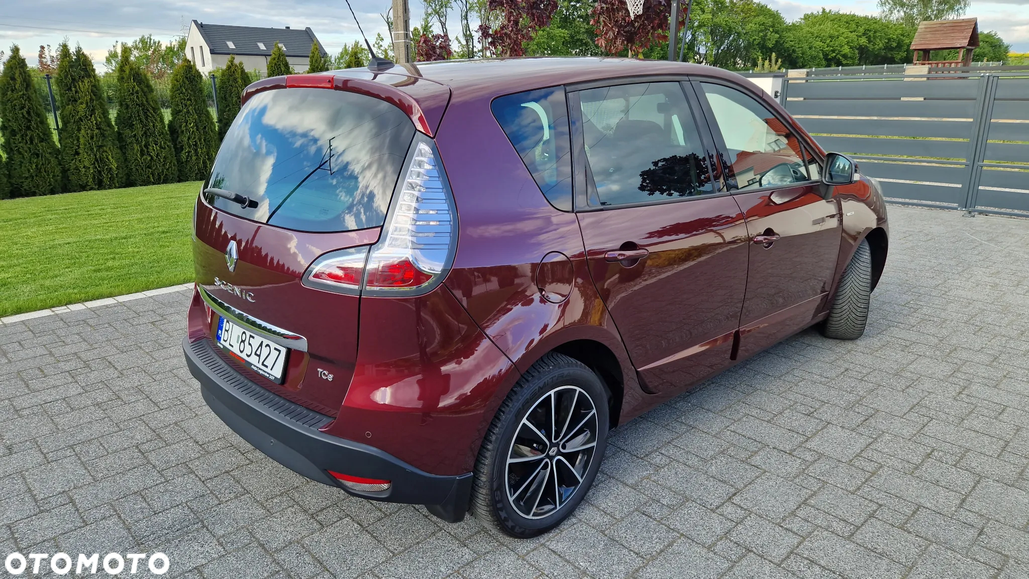 Renault Scenic ENERGY TCe 115 Bose Edition - 31