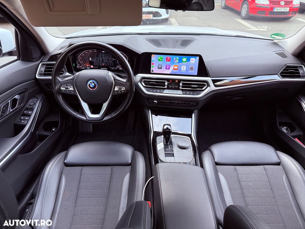 BMW Seria 3 320d AT MHEV - 6