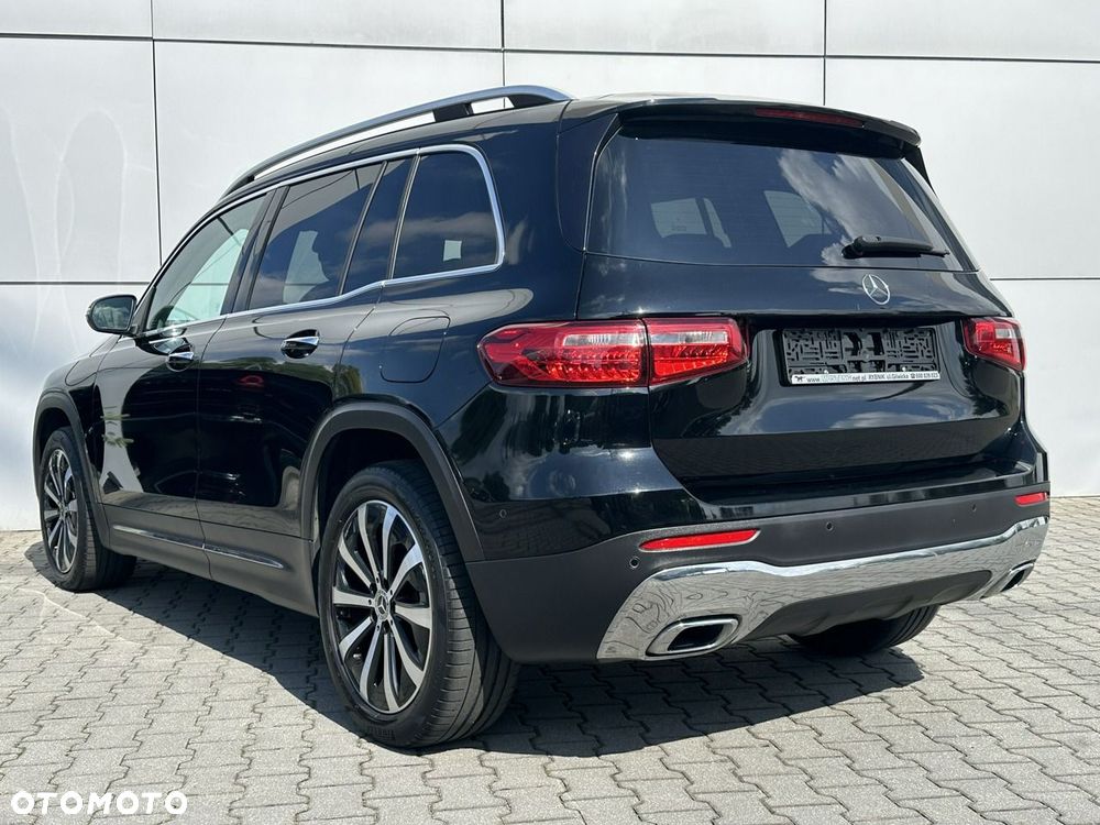 Mercedes-Benz GLB 200 d 4Matic 8G-DCT Progressive - 10