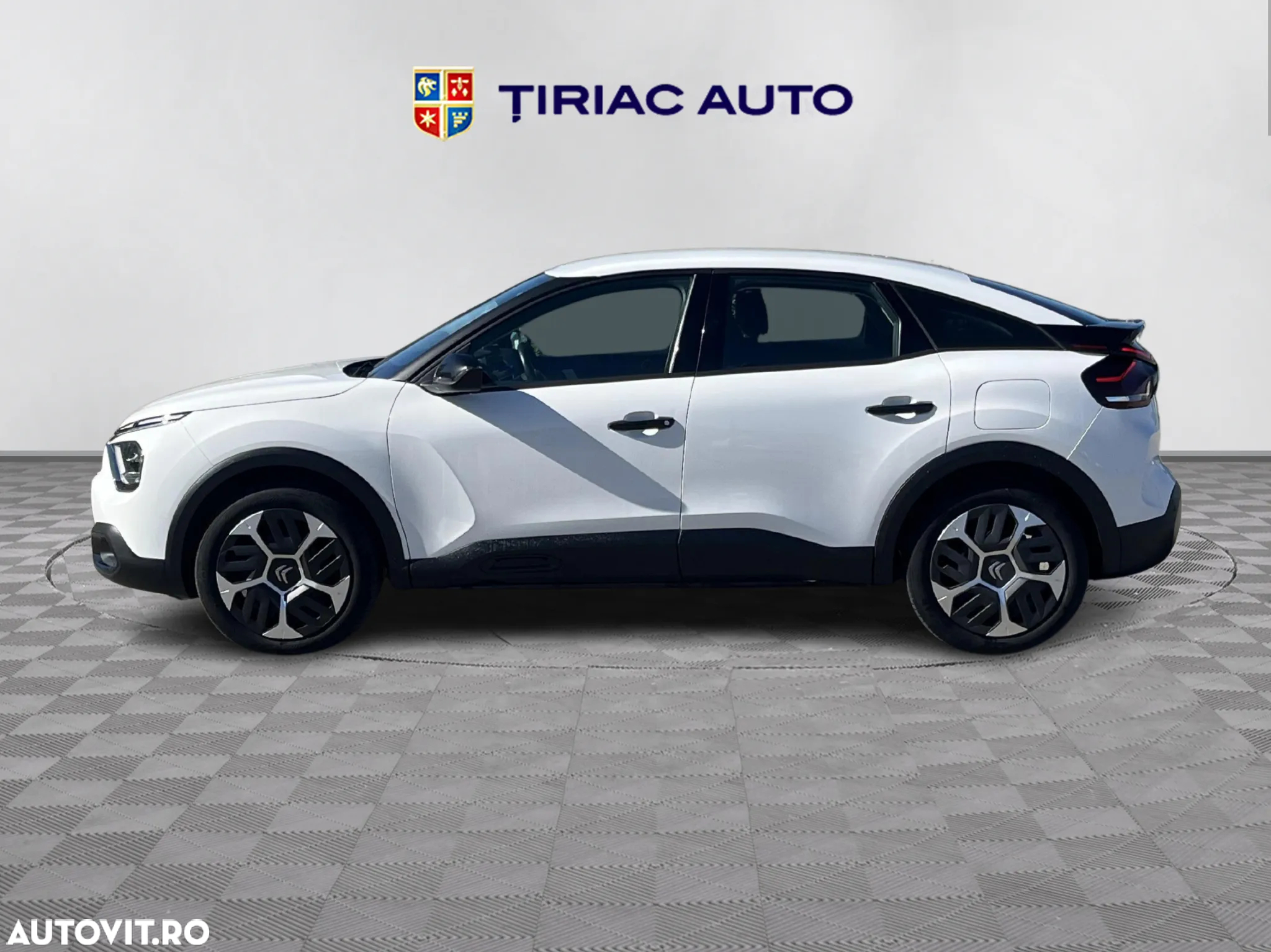 Citroën C4 1.2 PureTech 100 S&S BVM6 Feel - 3